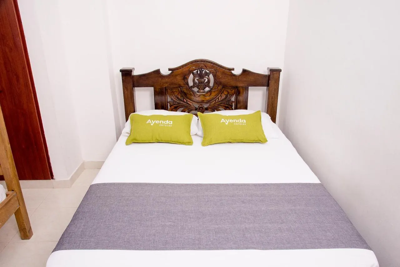 Hotel Coral Santa Marta